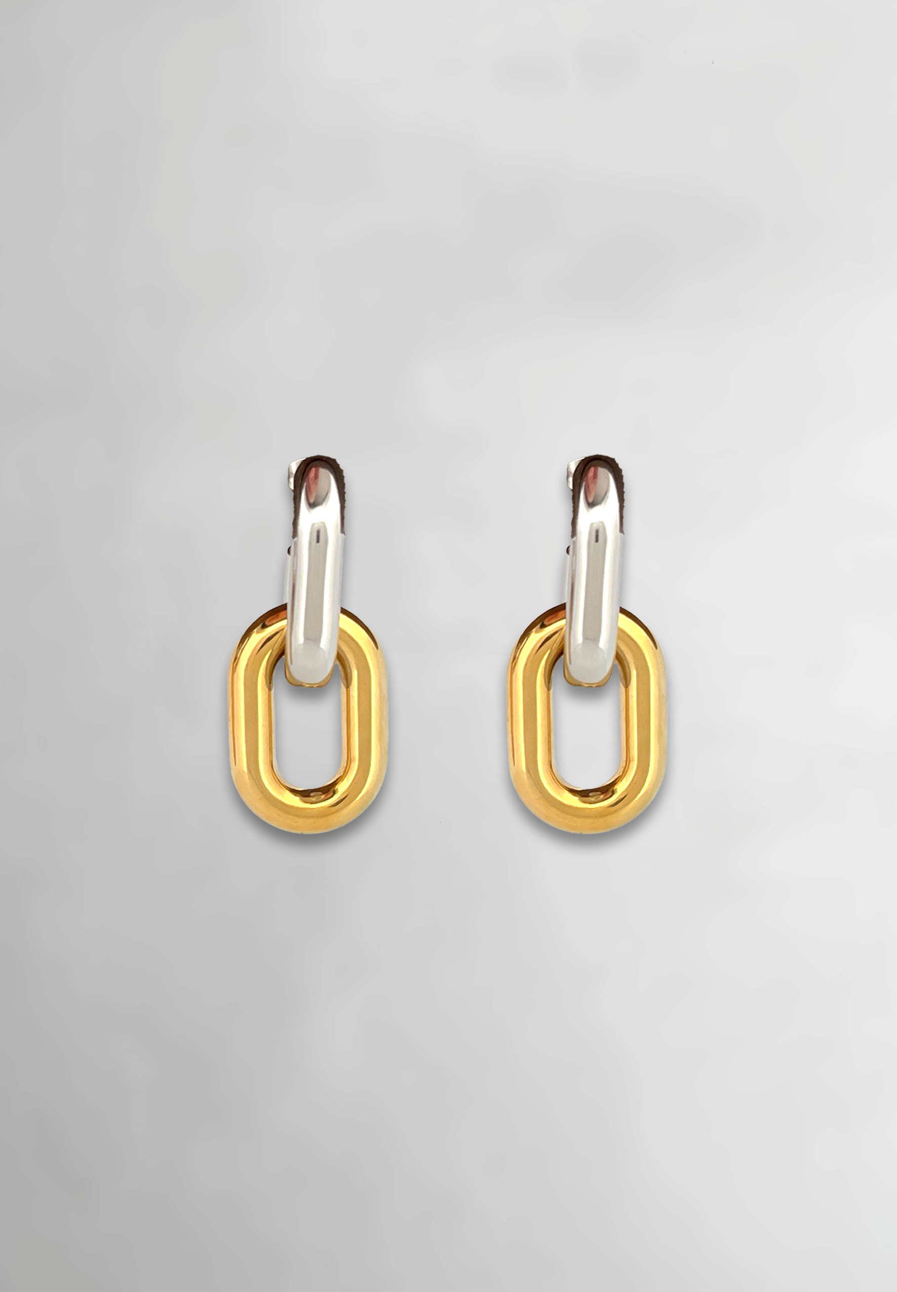 Lot De 12 Paires De Boucles D'oreilles Neuves - Métal Argenté Ou Doré, Avec étiquettes